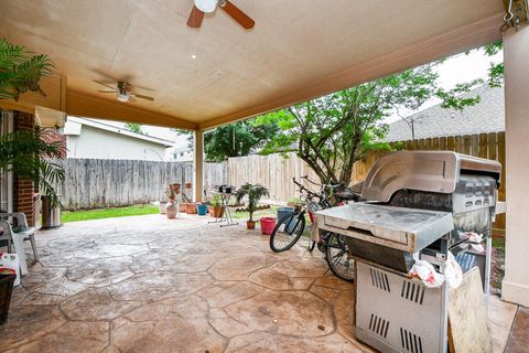 Tiny photo for 13502 Verbena Lane, Houston, TX 77083 (MLS # 85200232)