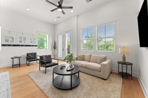 Photo of 1009 Tuskegee Heights Lane, Houston, TX 77091 (MLS # 23335386)