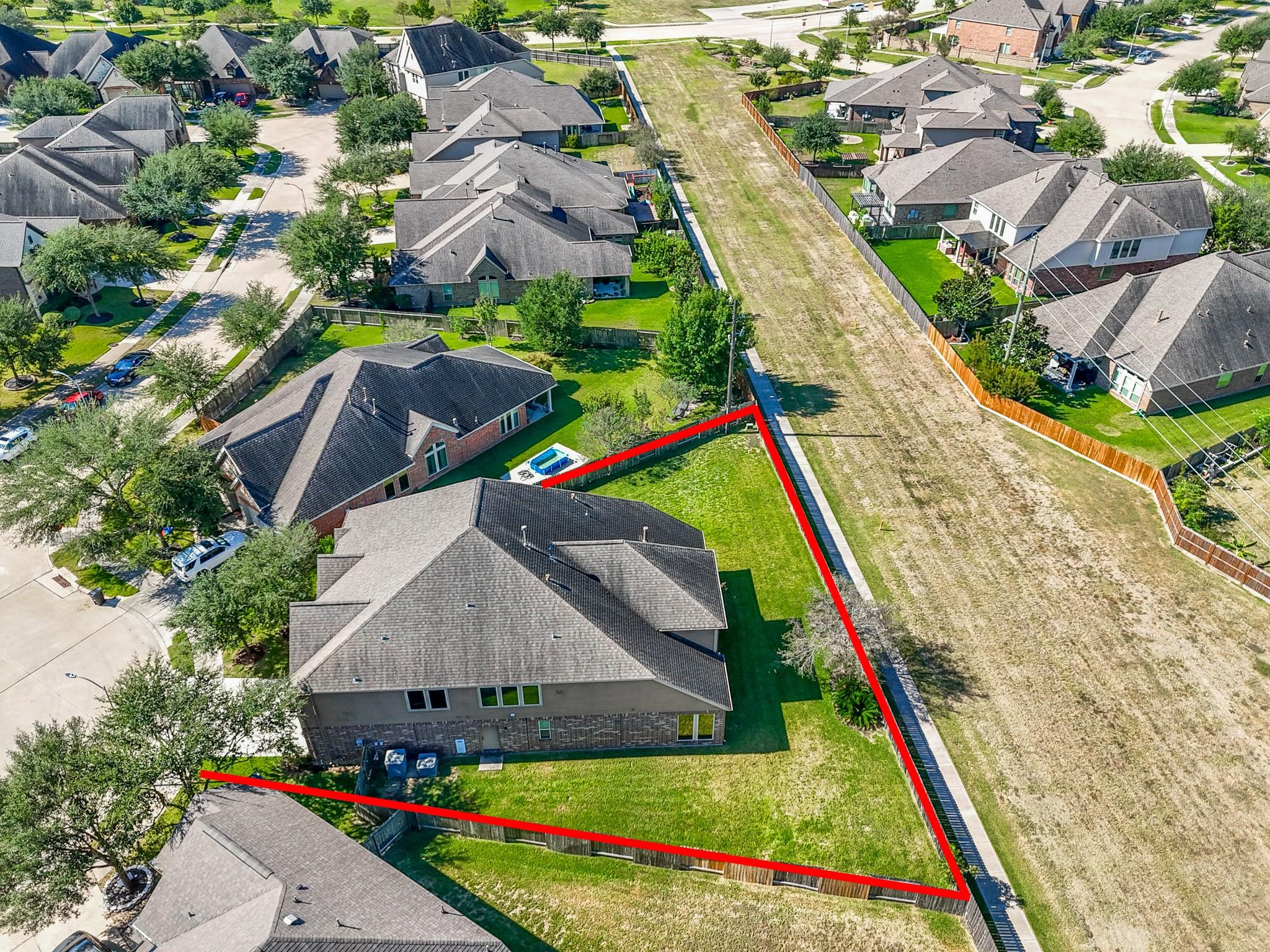 4206 Glade Shadow Court