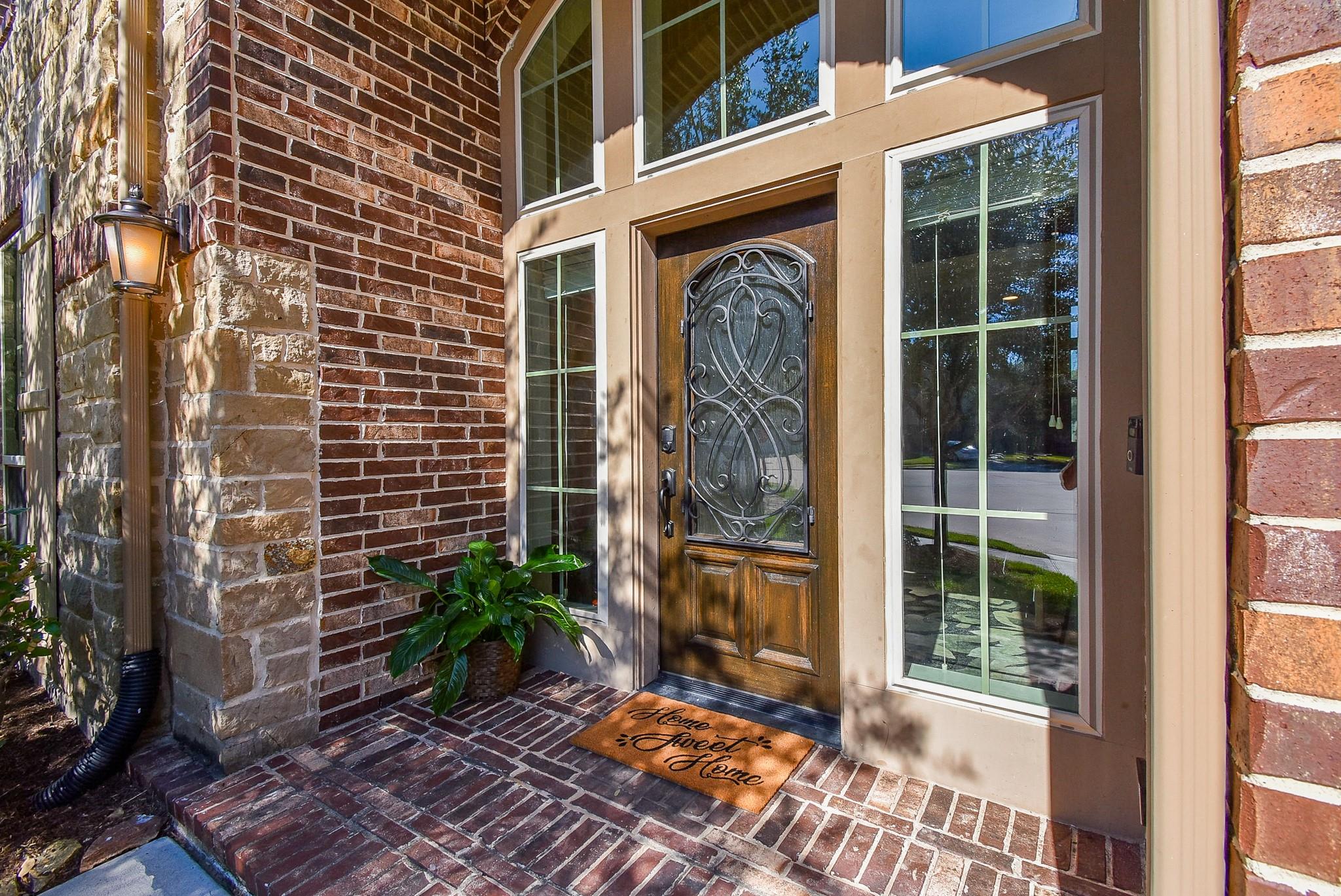 4206 Glade Shadow Court