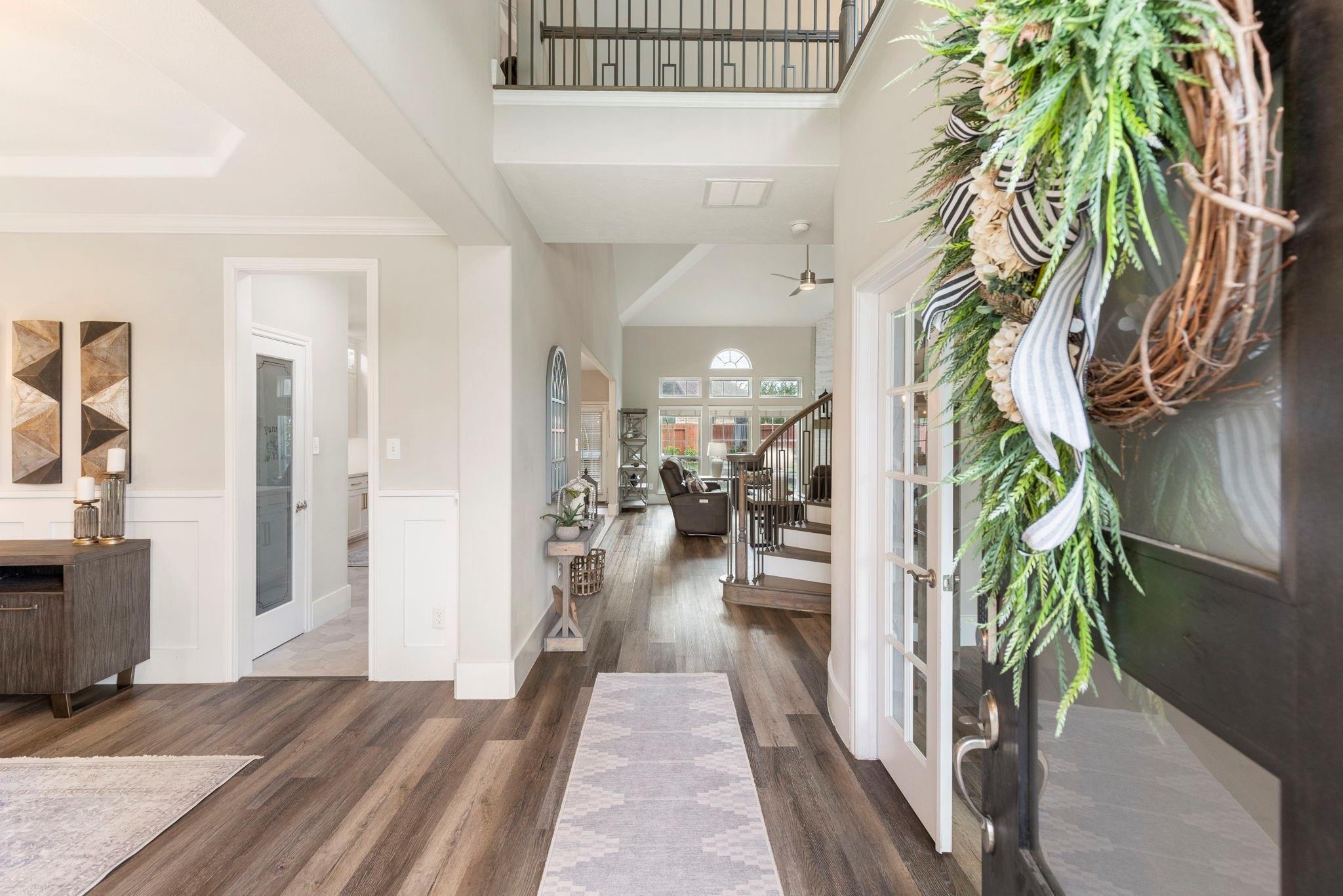 6223 Pinewood Heights Drive