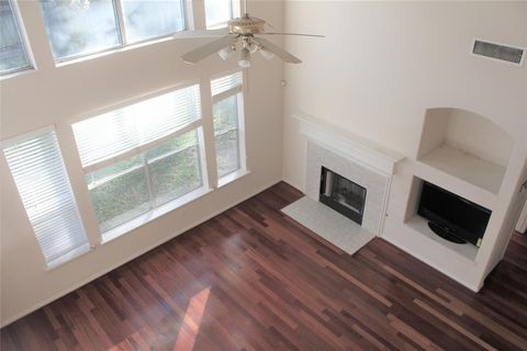 Photo of 71 N Brooksedge Circle, The Woodlands, TX 77382 (MLS # 62273953)