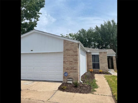 Photo of 12416 Newbrook Drive, Houston, TX 77072 (MLS # 52625811)