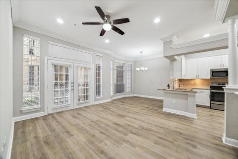 Photo of 5353 Memorial Drive #1056, Houston, TX 77007 (MLS # 47612222)