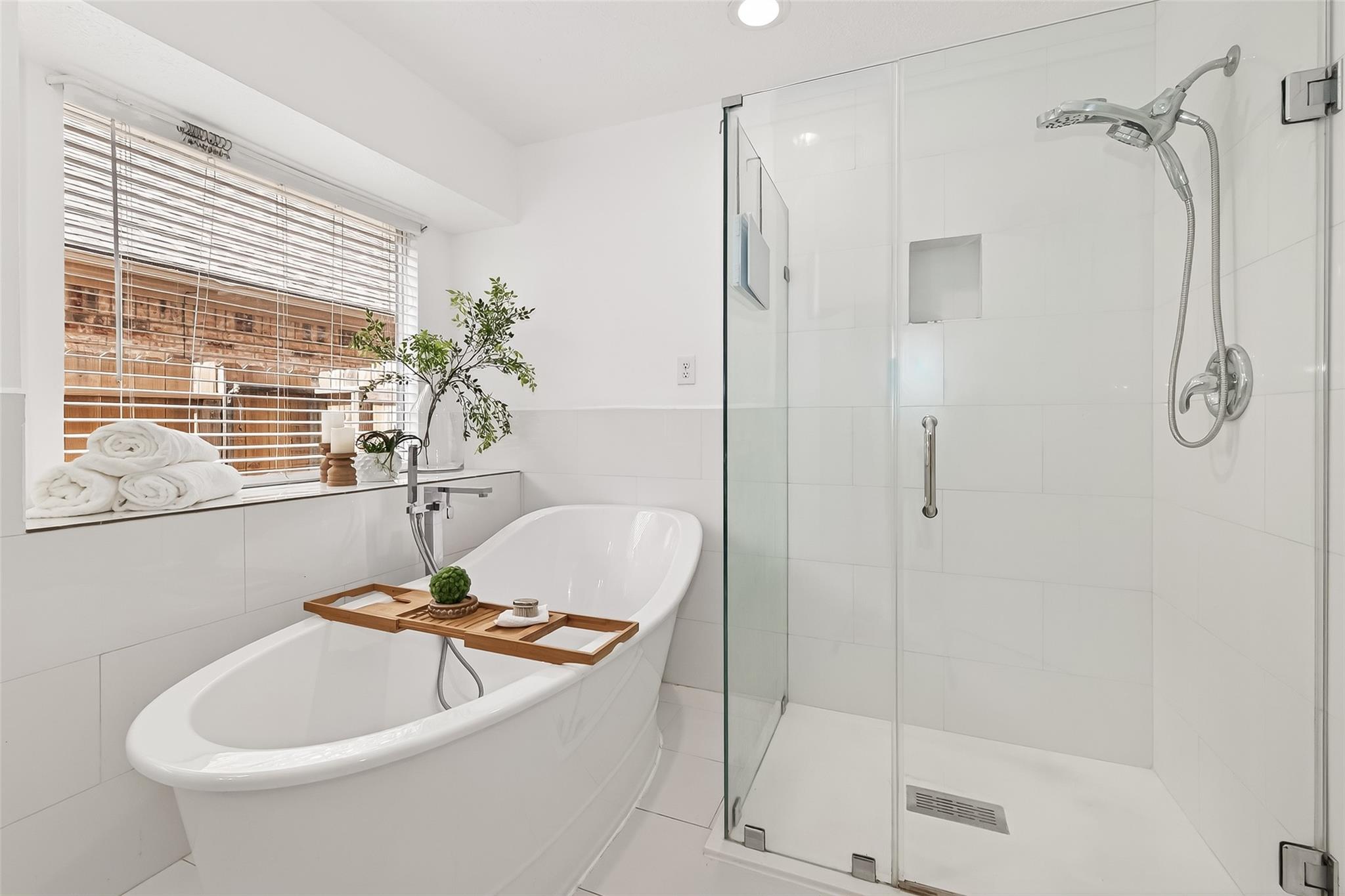 22827 Red River Drive