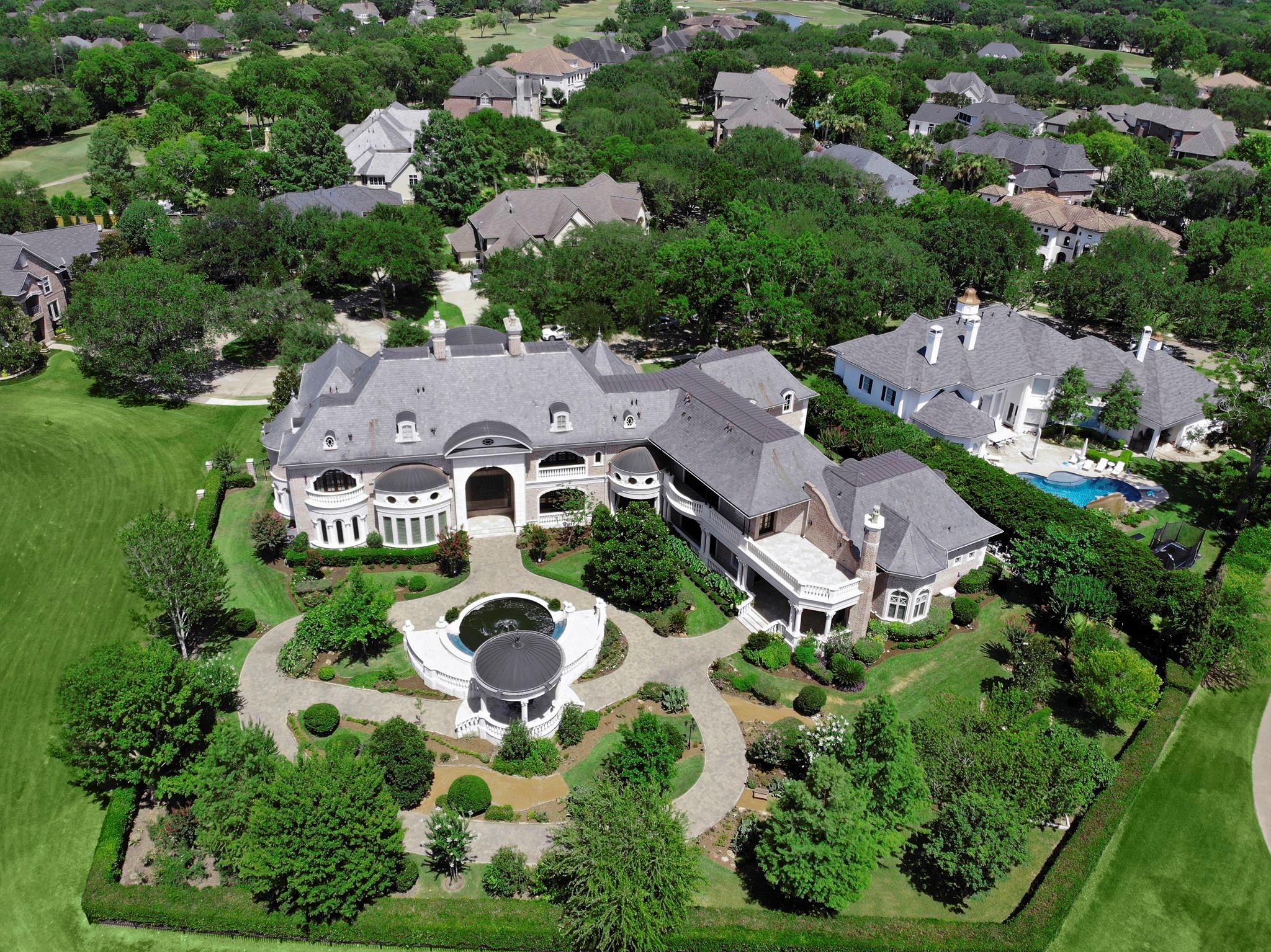 5 Cypress Valley Court