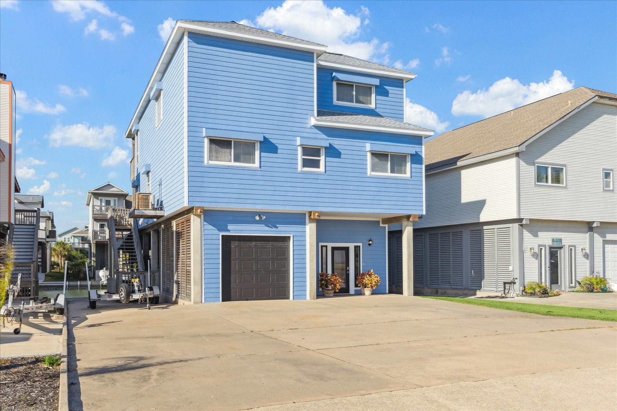 422 Windward Way