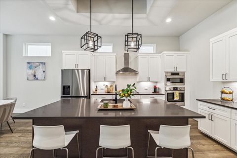 Tiny photo for 620 W 25th Street, Houston, TX 77008 (MLS # 87078948)