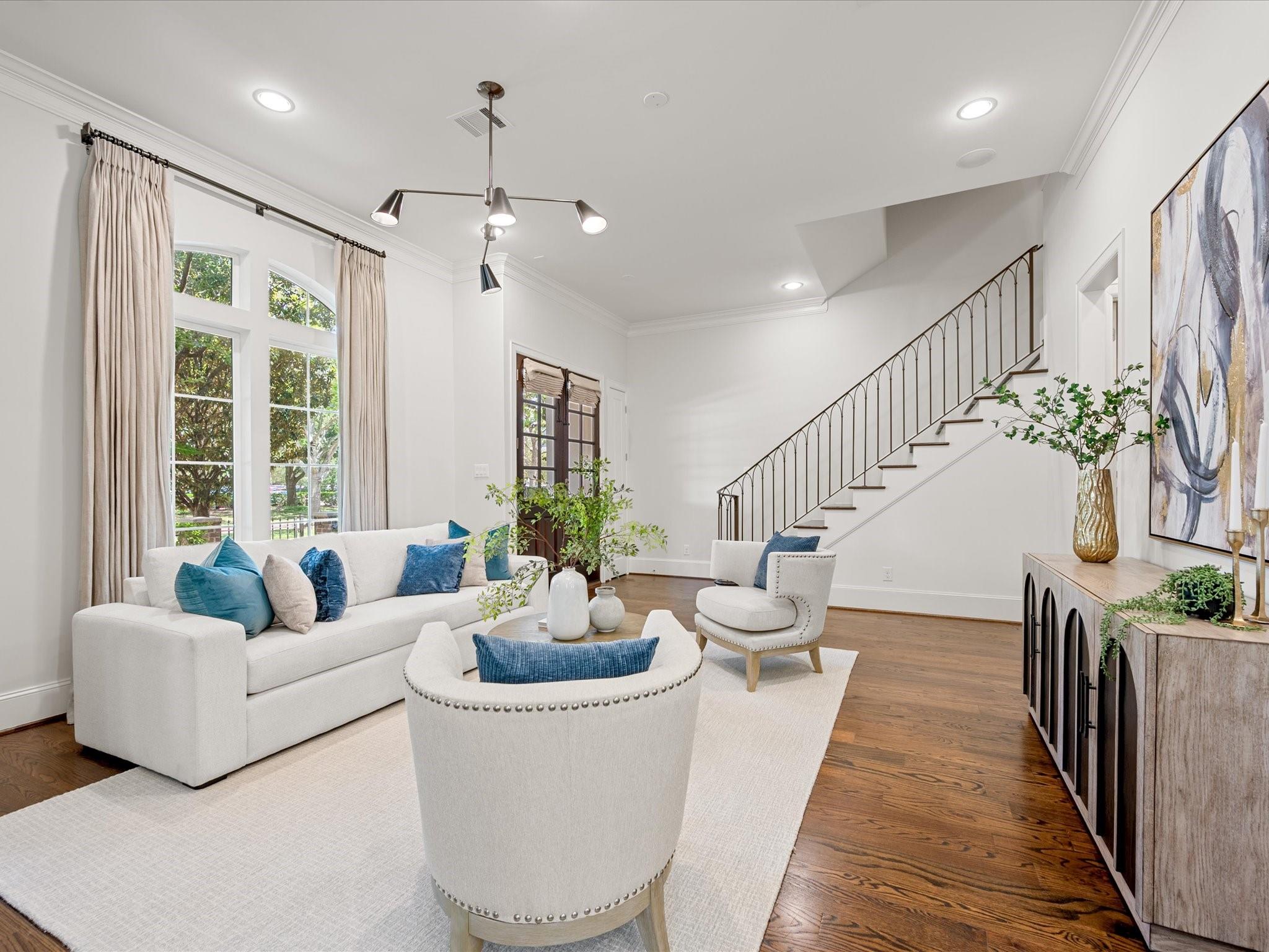 1206 Lake Pointe Parkway