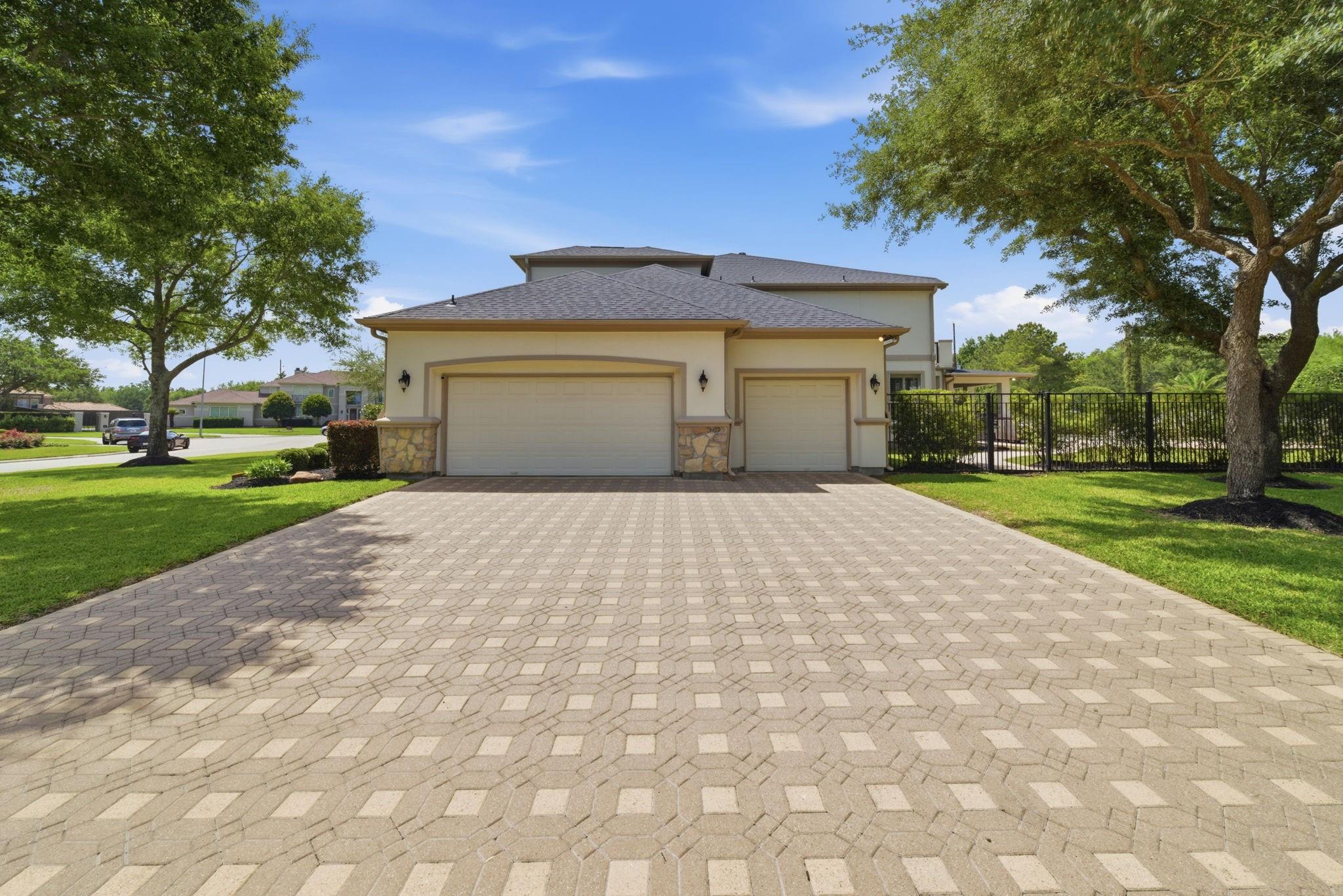 2607 Birchmere Court