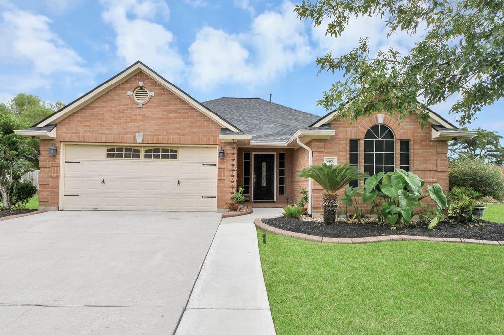 5400 Village Lane