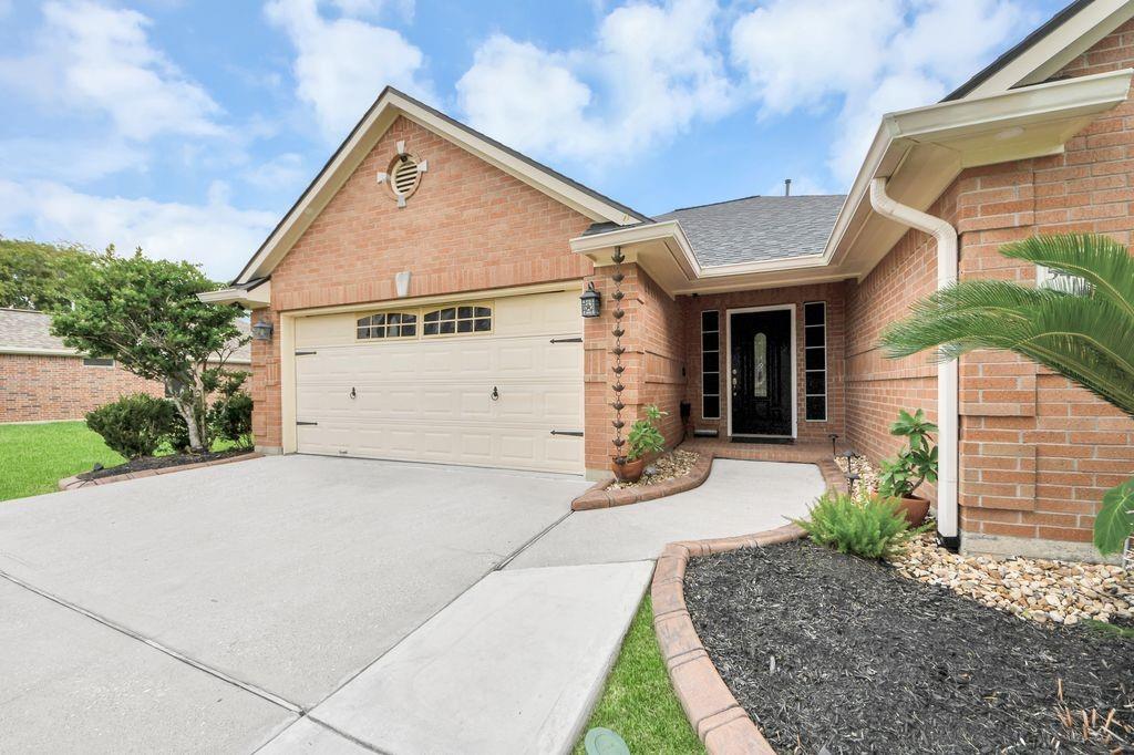 5400 Village Lane
