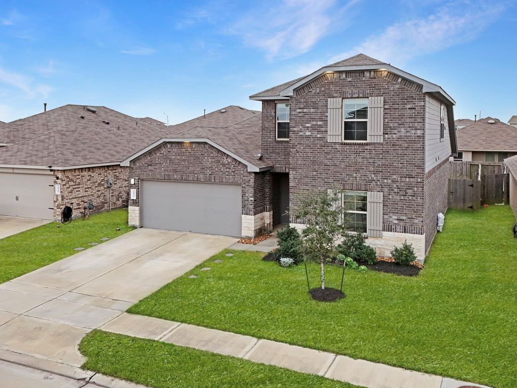 Photo of 21523 Victoria Harbor Drive, Katy, TX 77449 (MLS # 38879332)