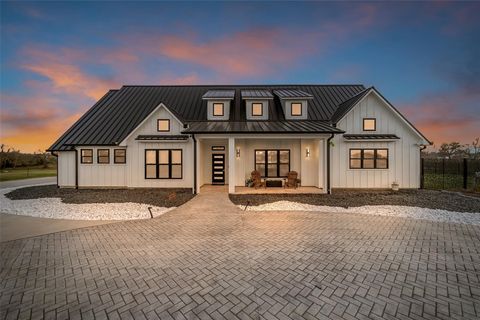 2485 County Road 203 East Bernard TX 77435