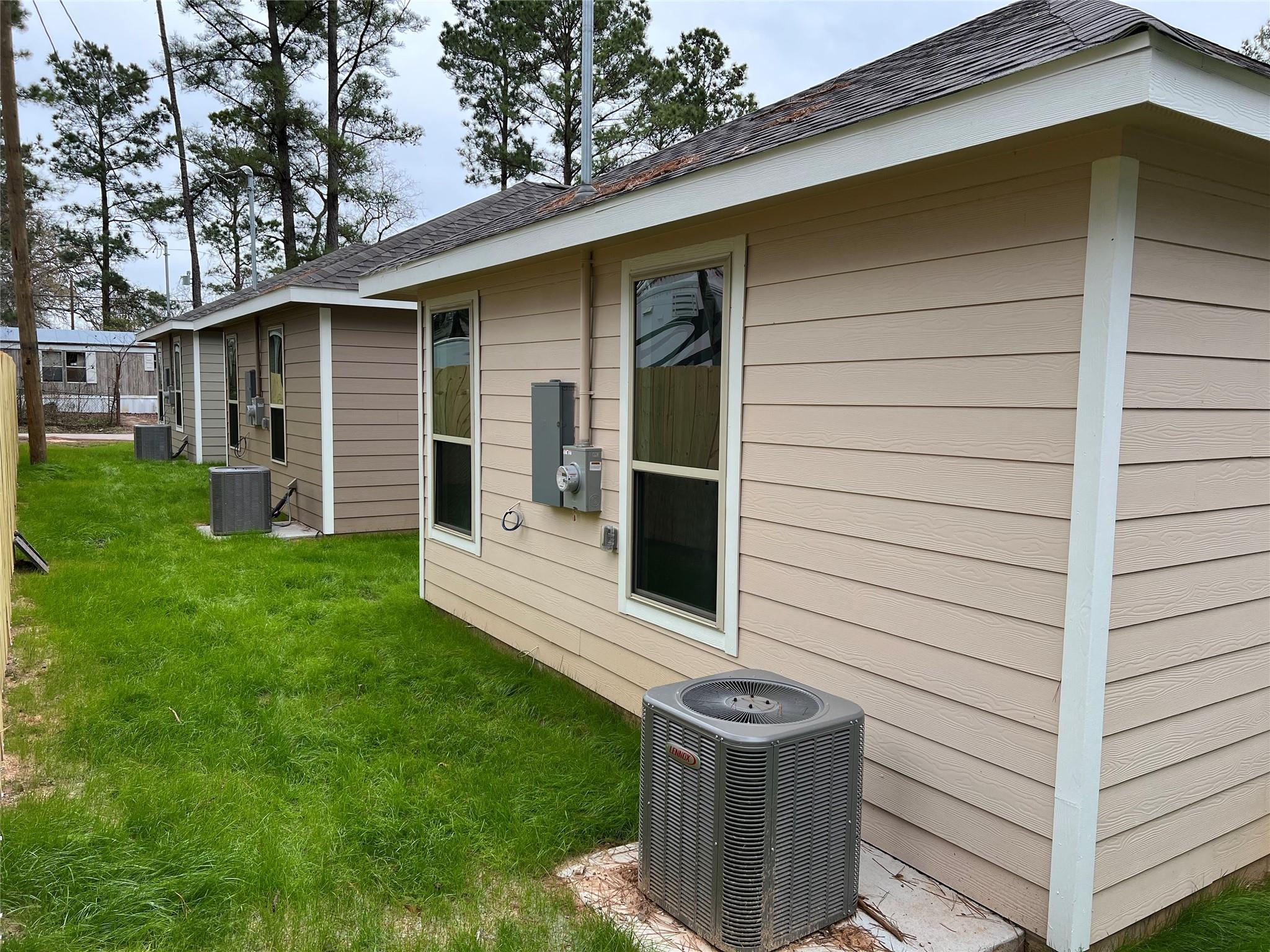 11595 Persimmon Street