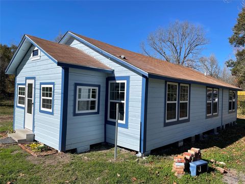 Photo of 512 W 4th Street, Corrigan, TX 75939 (MLS # 98939368)