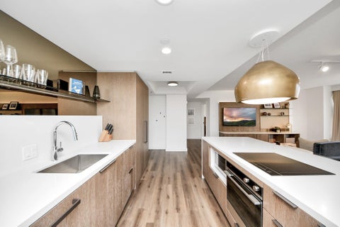 Apartment For Rent - 1300 Lamar Street #T3<br/> Houston, TX 77010
