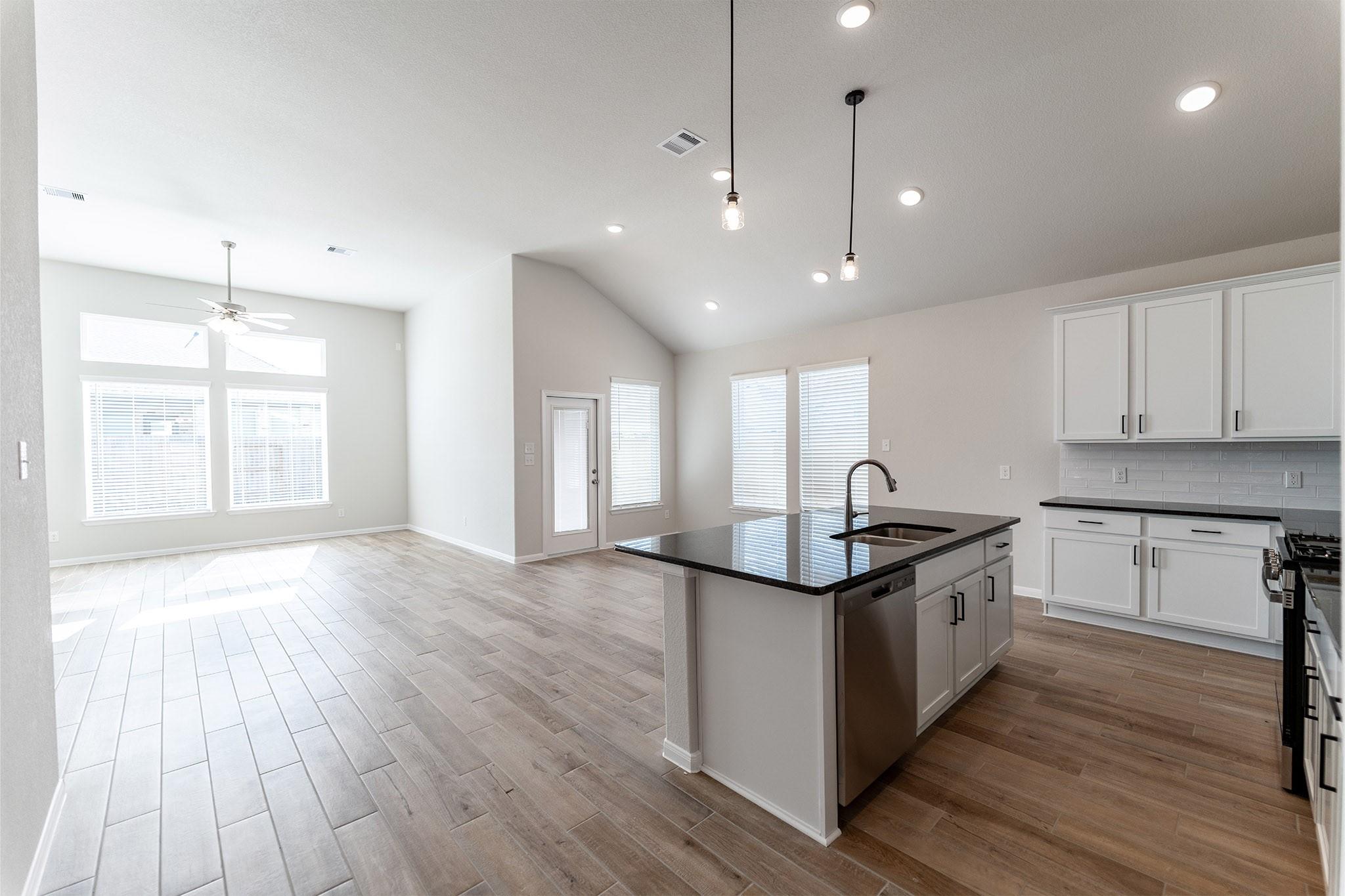 2806 Obsidian Drive