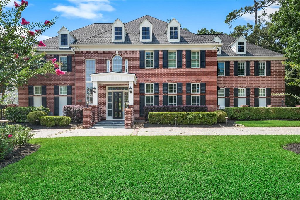 Photo of 5607 Walnut Point Drive, Houston, TX 77345 (MLS # 51844397)