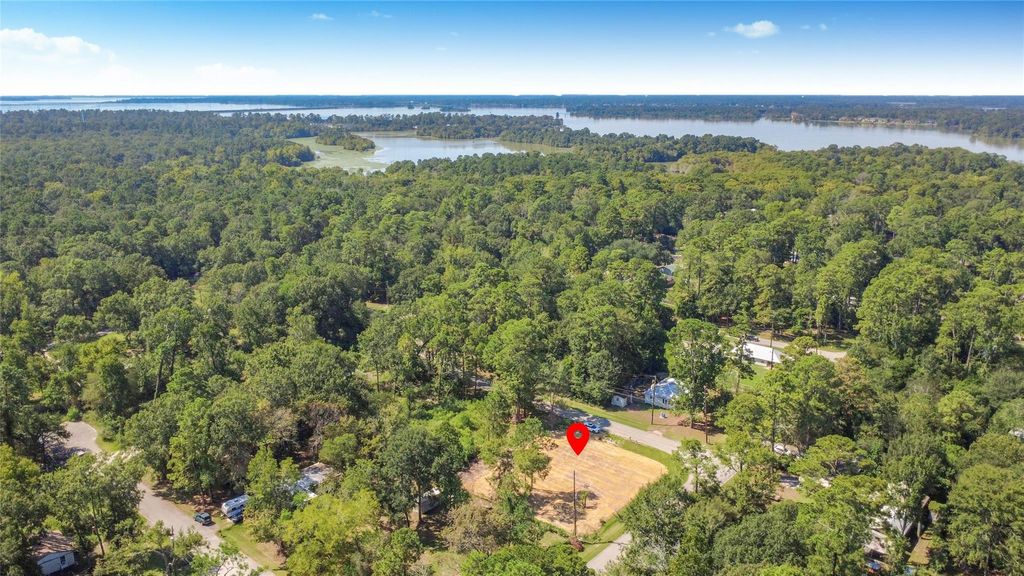 Photo of 430 Waterfall Drive, Huffman, TX 77336 (MLS # 40756716)
