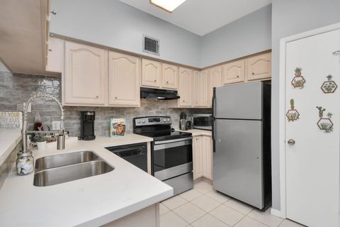 Photo of 2626 Holly Hall Street #1207, Houston, TX 77054 (MLS # 28185403)