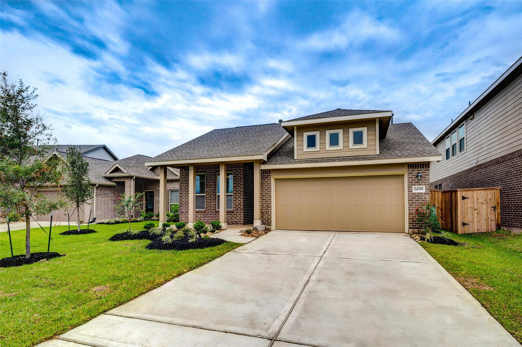 24338 Gold Cheyenne Way