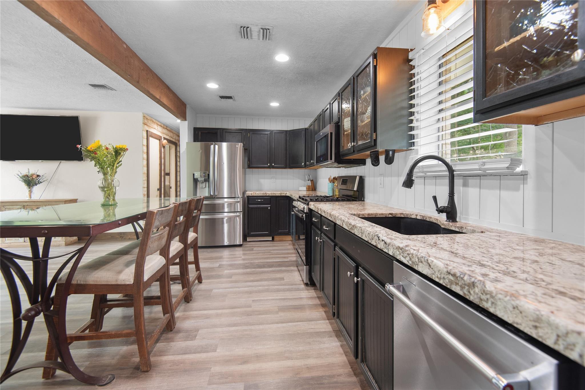 22117 Magnolia Hills Drive
