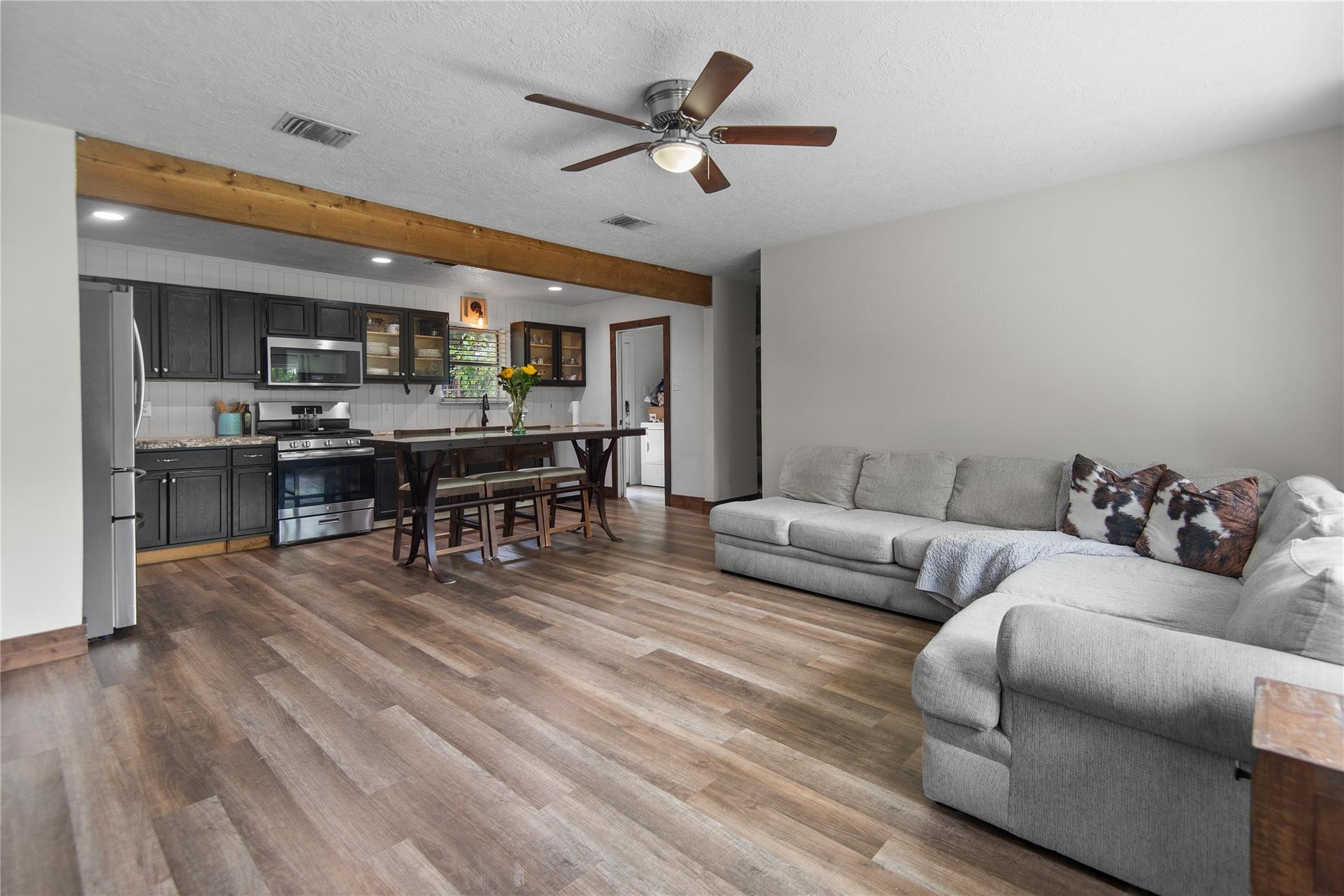 22117 Magnolia Hills Drive