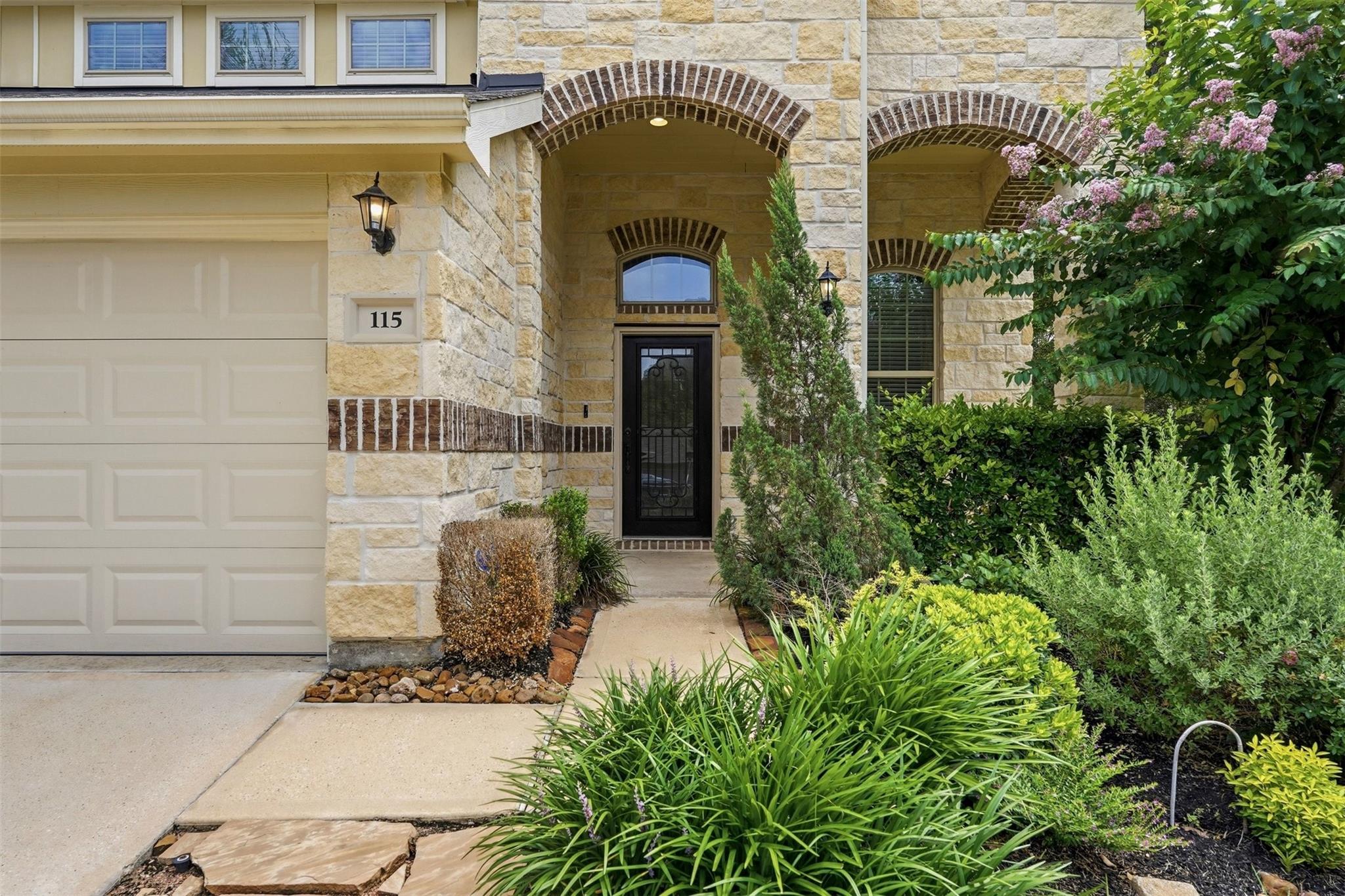 115 Red Eagle Court