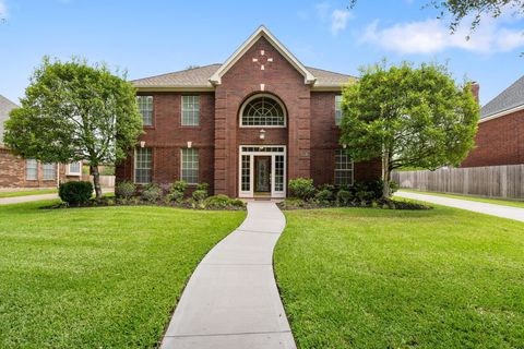 Photo of 16710 Rustic Colony Drive, Sugar Land, TX 77479 (MLS # 53118577)