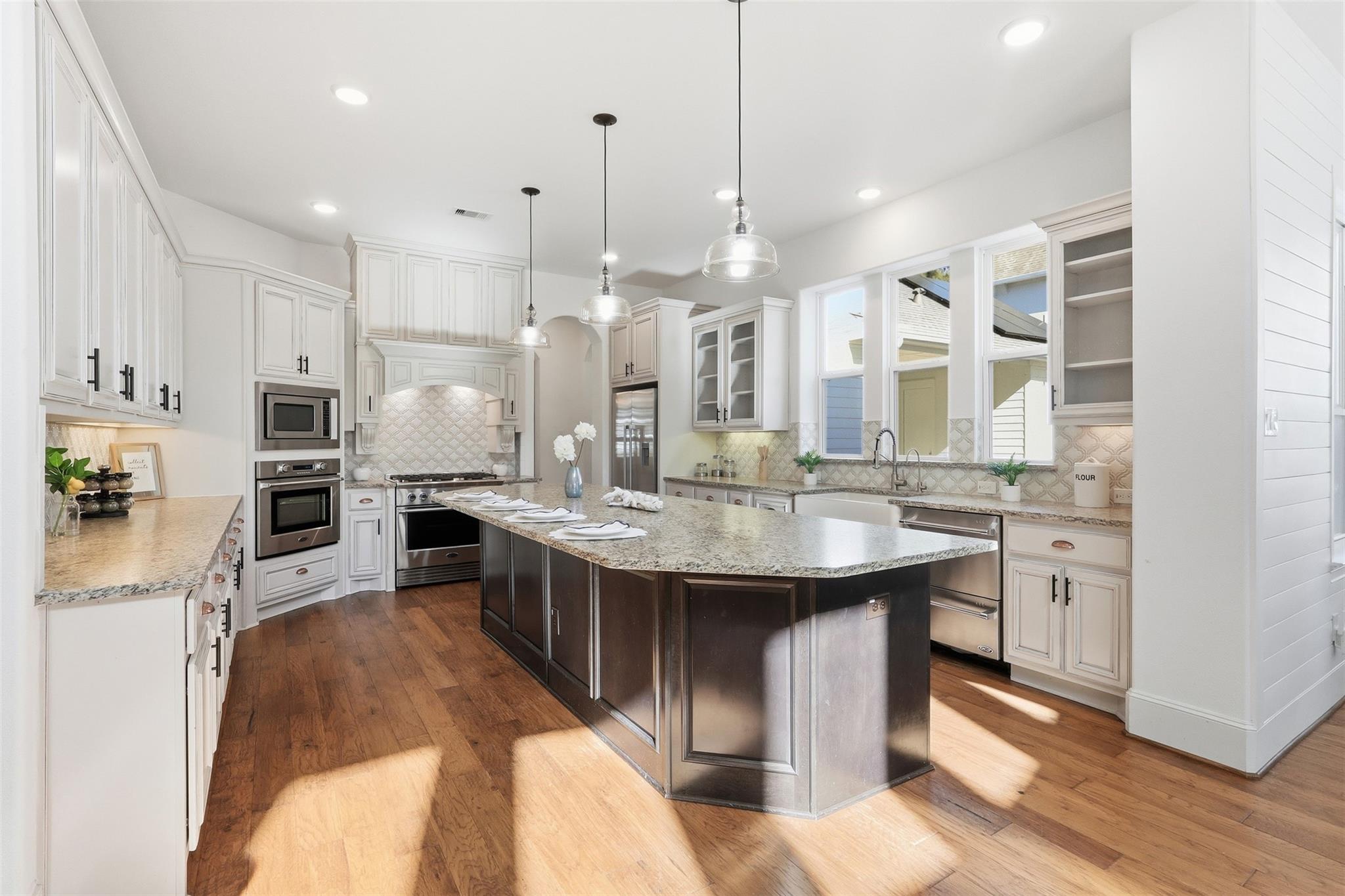 66 N Thatcher Bend Circle