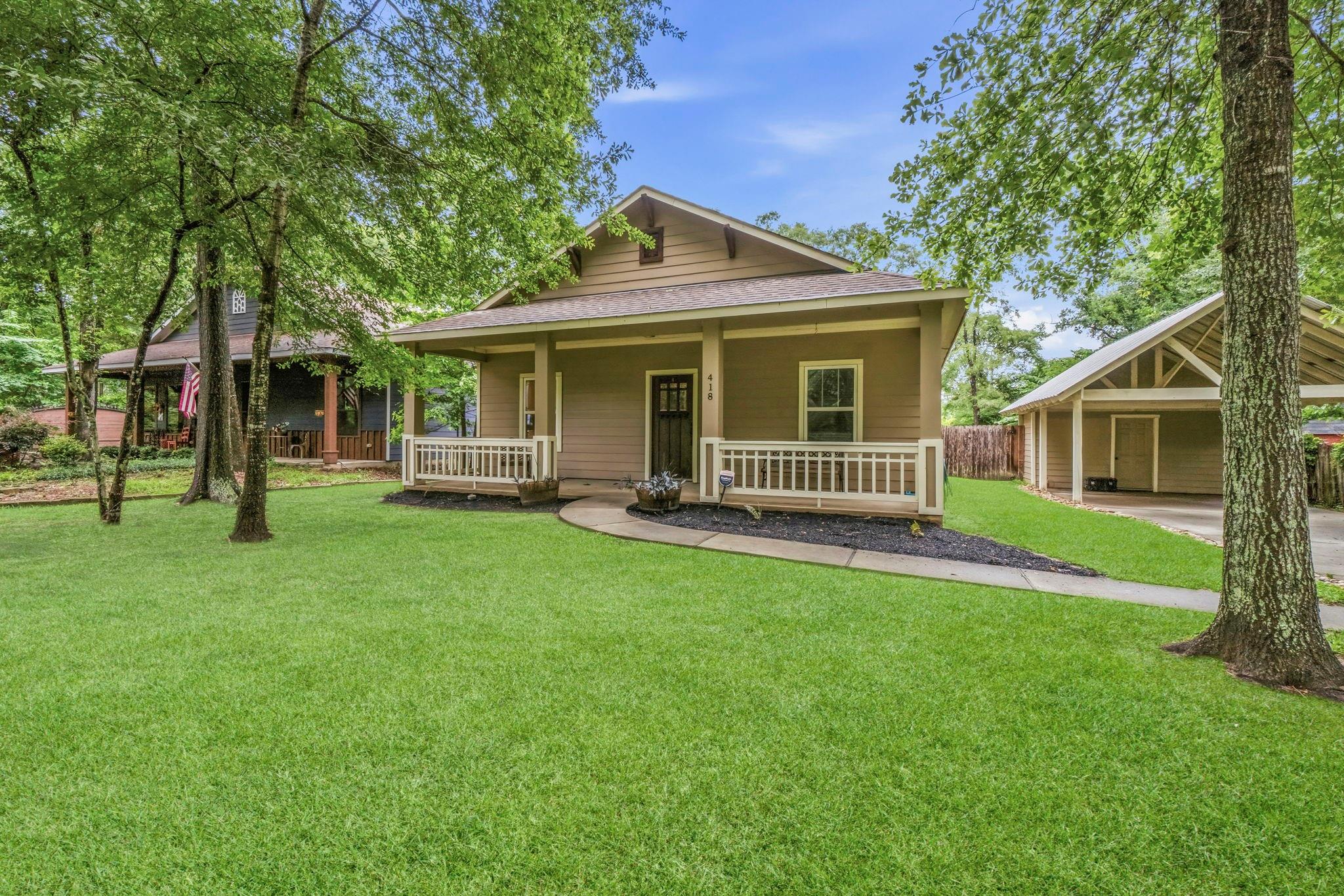 418 Commanche Road