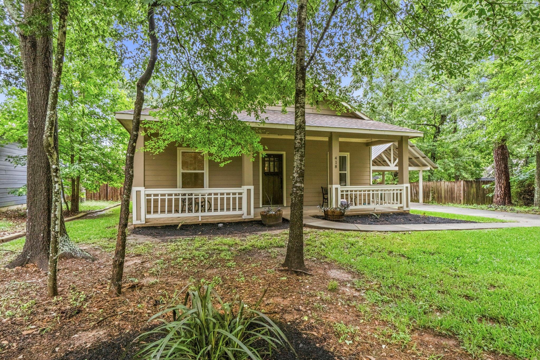 418 Commanche Road