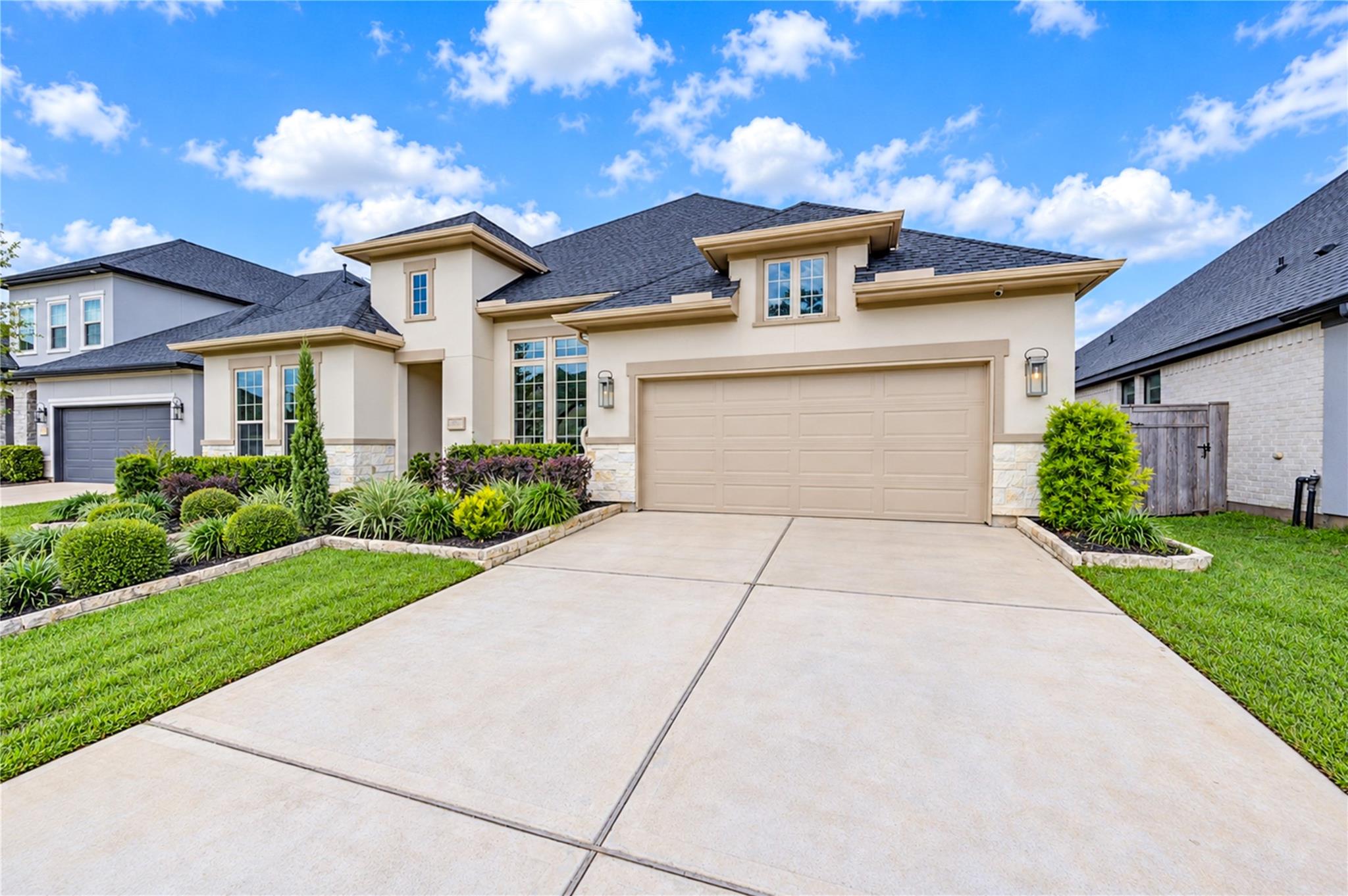 10515 Harvest Oak Court