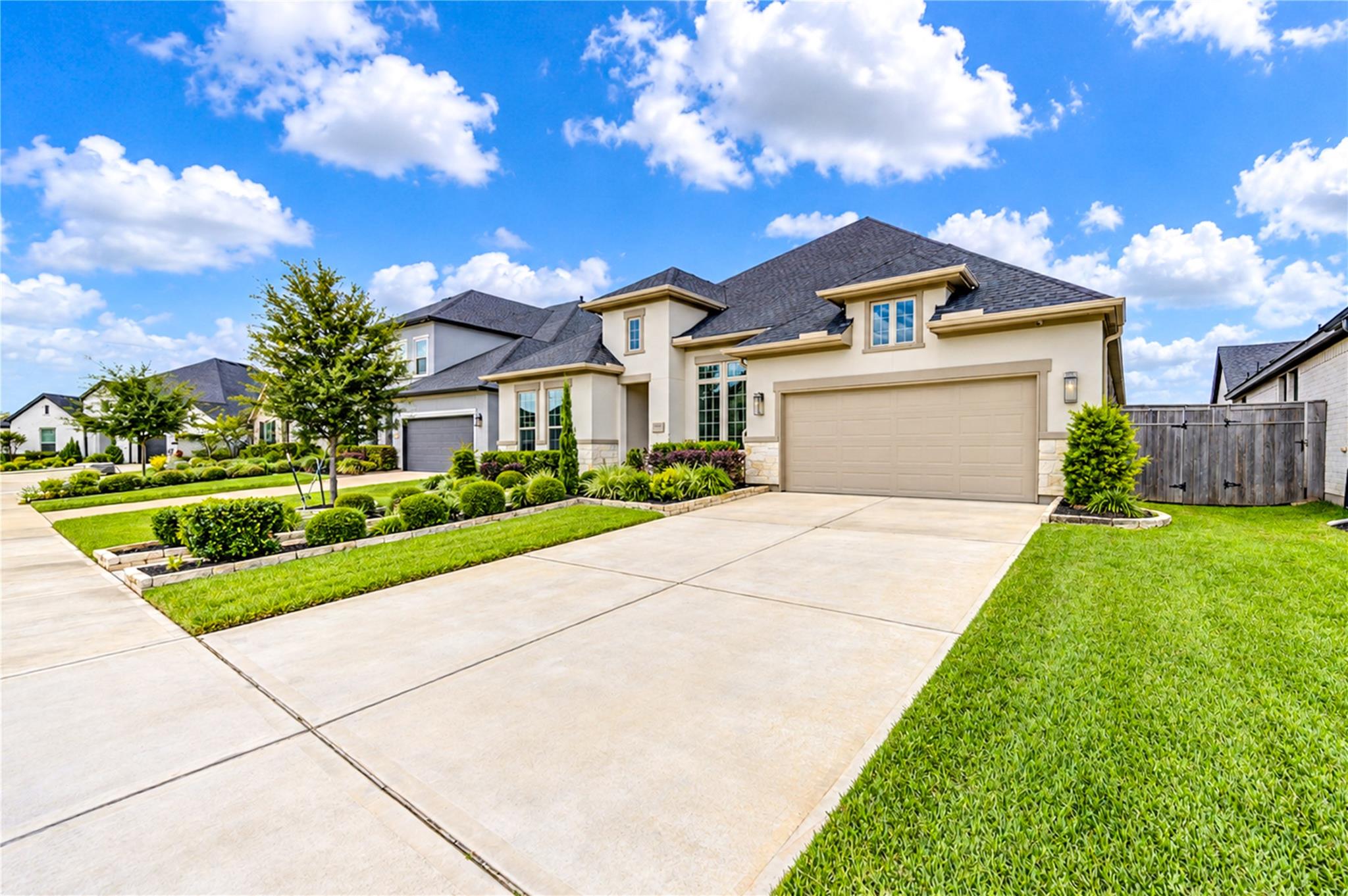 10515 Harvest Oak Court