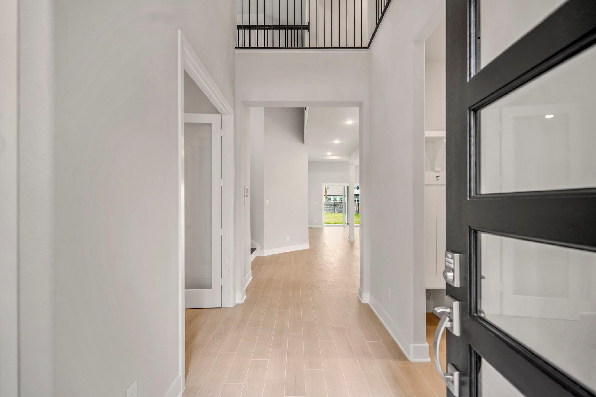 17307 Sunflower Petals Trail