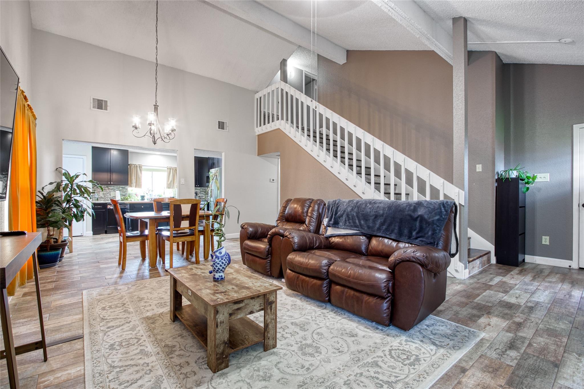 2422 Doverglen Drive