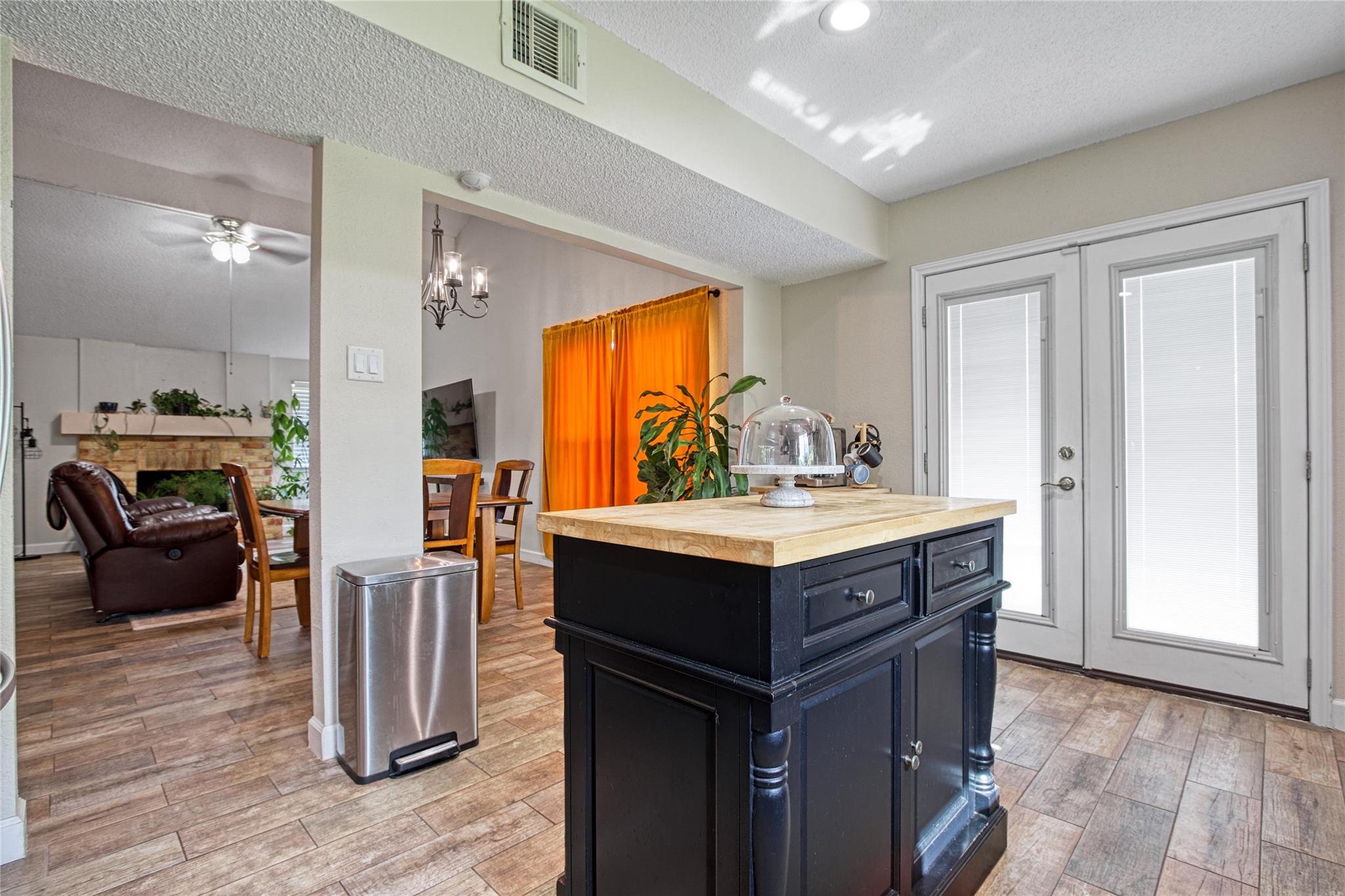 2422 Doverglen Drive