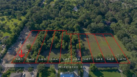Photo of 1 Middleton Street, Bacliff, TX 77518 (MLS # 25295505)