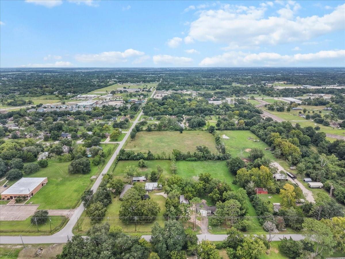 Lot 2 Avenue S