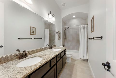 Tiny photo for 124 Angie Lane, Montgomery, TX 77316 (MLS # 80390951)