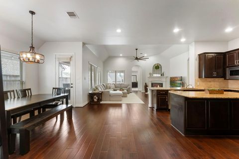 Tiny photo for 124 Angie Lane, Montgomery, TX 77316 (MLS # 80390951)