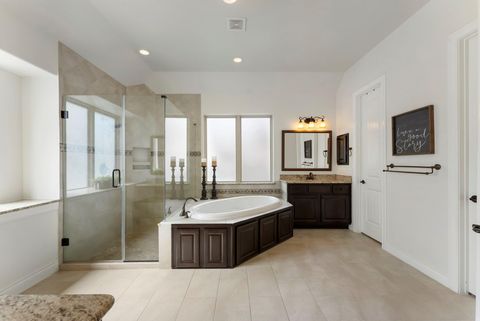 Tiny photo for 124 Angie Lane, Montgomery, TX 77316 (MLS # 80390951)