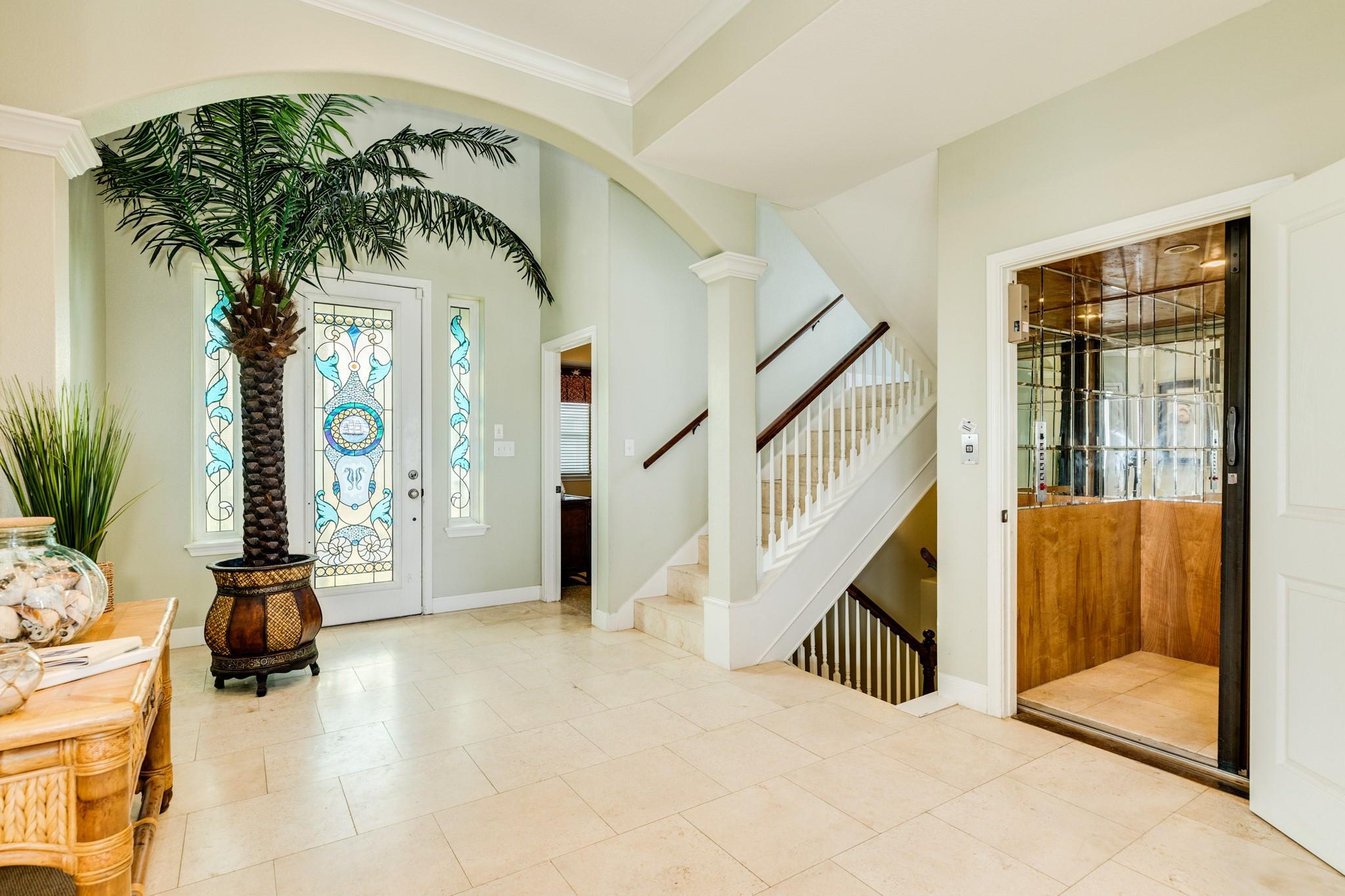 4227 Vista Boulevard