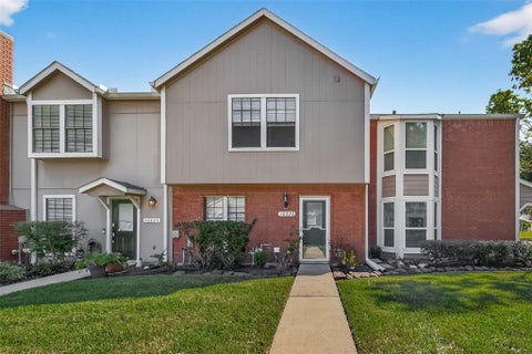 Photo of 16826 Holly Trail Drive, Houston, TX 77058 (MLS # 27070985)