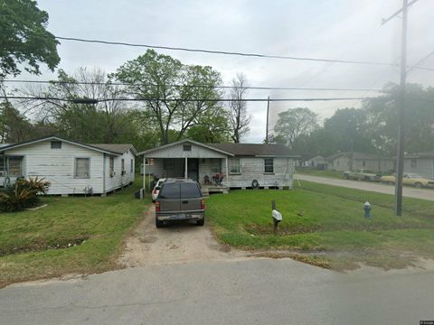 Photo of 1314 Bland Street, Houston, TX 77091 (MLS # 88703298)