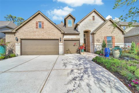 Photo of 22714 Alderdale Lane, Tomball, TX 77375 (MLS # 98555934)