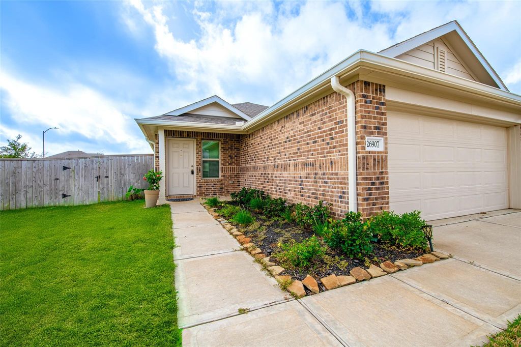 Photo of 26907 Winward Creek Trail, Katy, TX 77493 (MLS # 12507076)