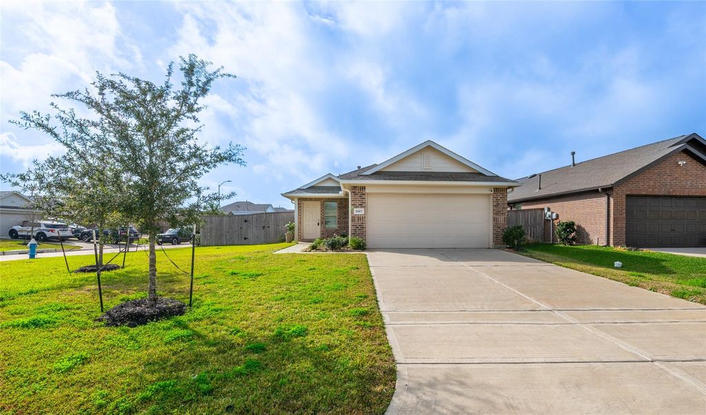 Photo of 26907 Winward Creek Trail, Katy, TX 77493 (MLS # 12507076)
