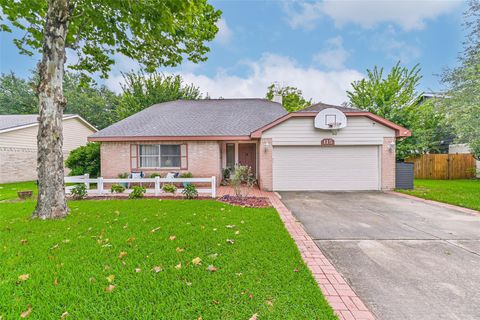 Photo of 115 Lazy Hollow Drive, League City, TX 77573 (MLS # 39649805)